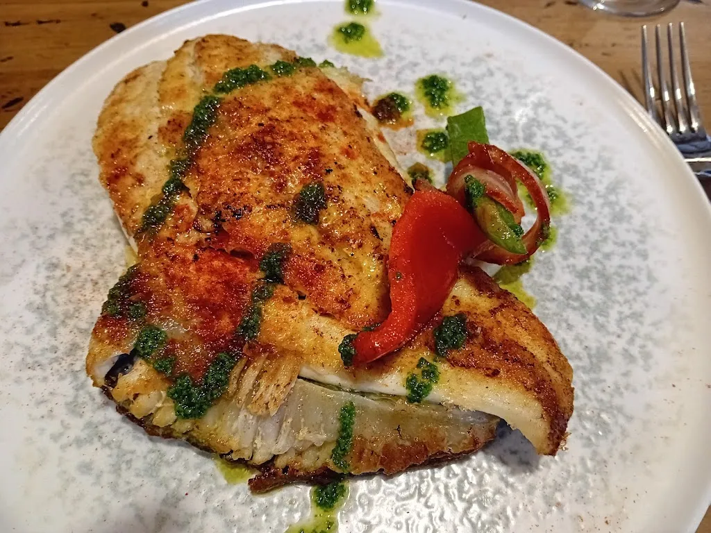 Belen Gutierrez_La Perla 1935_Aranda de Duero_review