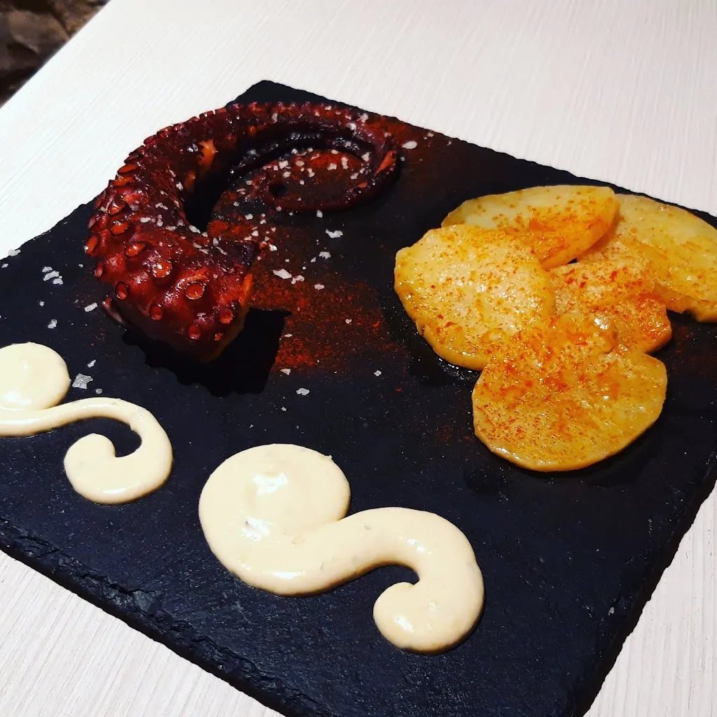 Restaurante Trasgu - Jornadas Gastronómicas - Menú del día - Menú fin de semana - Pinchos - Comida para llevar -_Aranda de Duero_slider_image_2