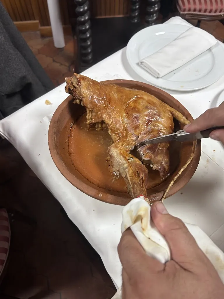 Laura Reyes Carrillo_Mesón de la Villa_Aranda de Duero_review