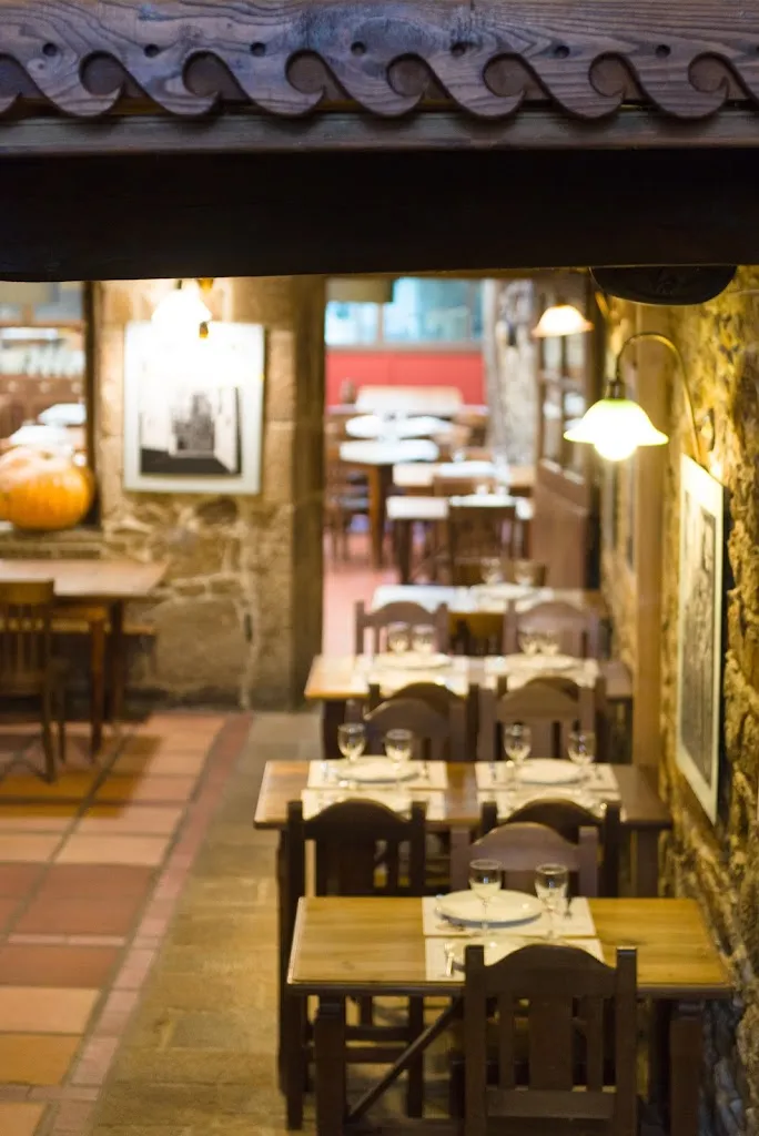 Casa de Xantar O Dezaseis_Santiago de Compostela_slider_image_1