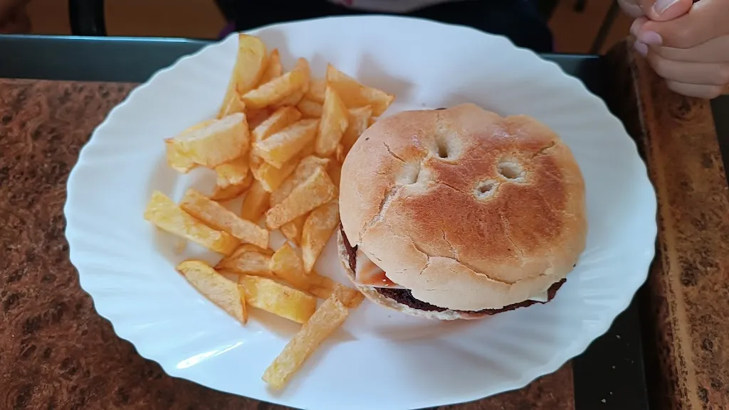 Naiara González_El Rincón de Jose_Aranda de Duero_recensione