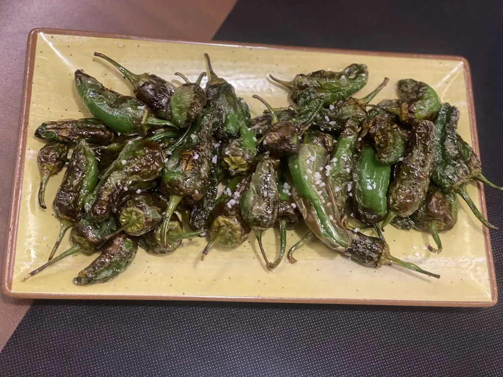 Tresina Baines_Restaurante O Piorno_Santiago de Compostela_review