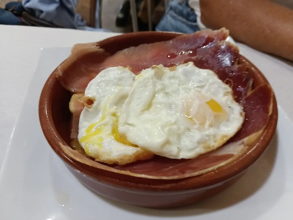 Angel Descalzo_BAR EL FRONTERO_Belorado_review