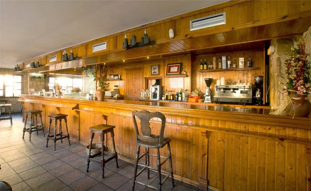 Restaurante El Trasgu restaurant in Cardeñadijo