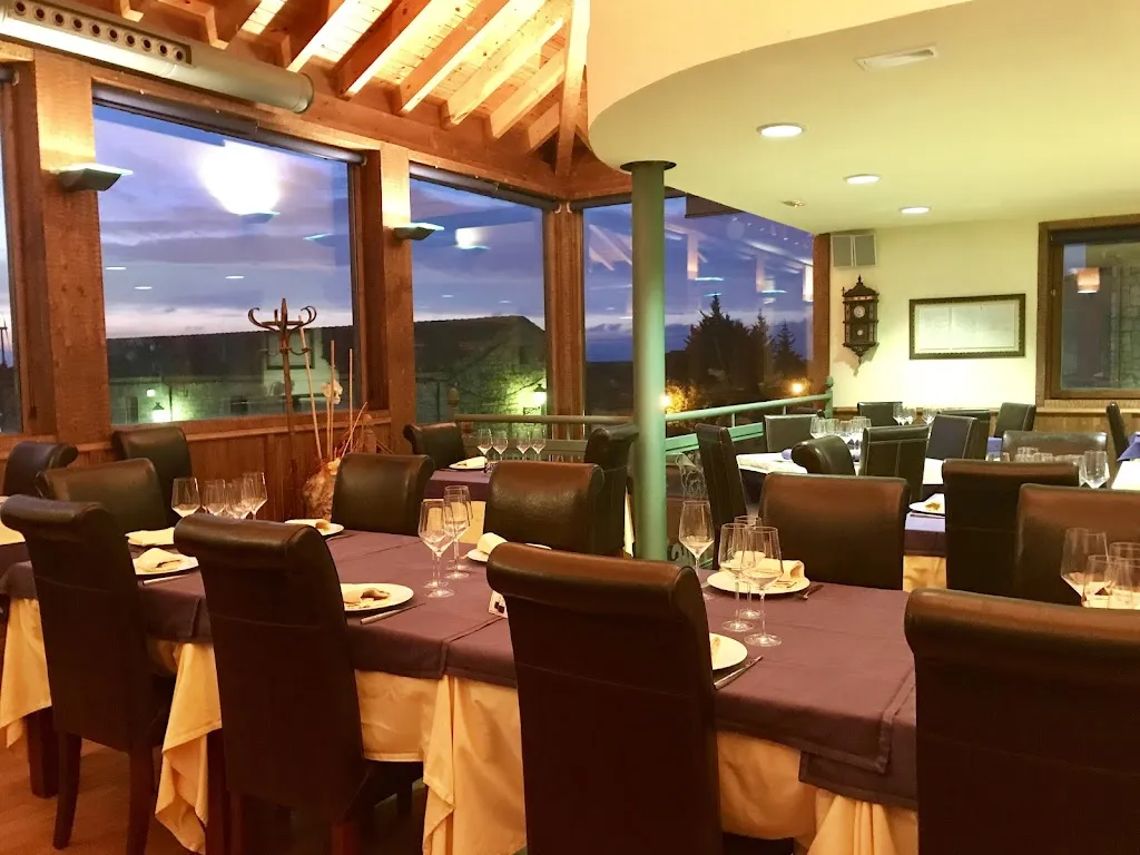 La Taberna del Abuelo Luis restaurant in Carcedo de Bureba