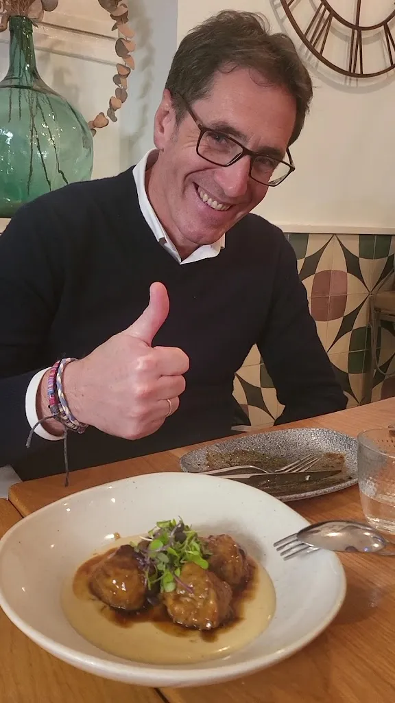 Bacira_Carrias_slider_image_2