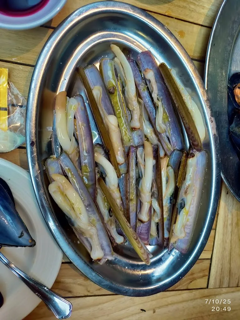 Sophia Shepard_Taberna O Gato Negro_Santiago de Compostela_review