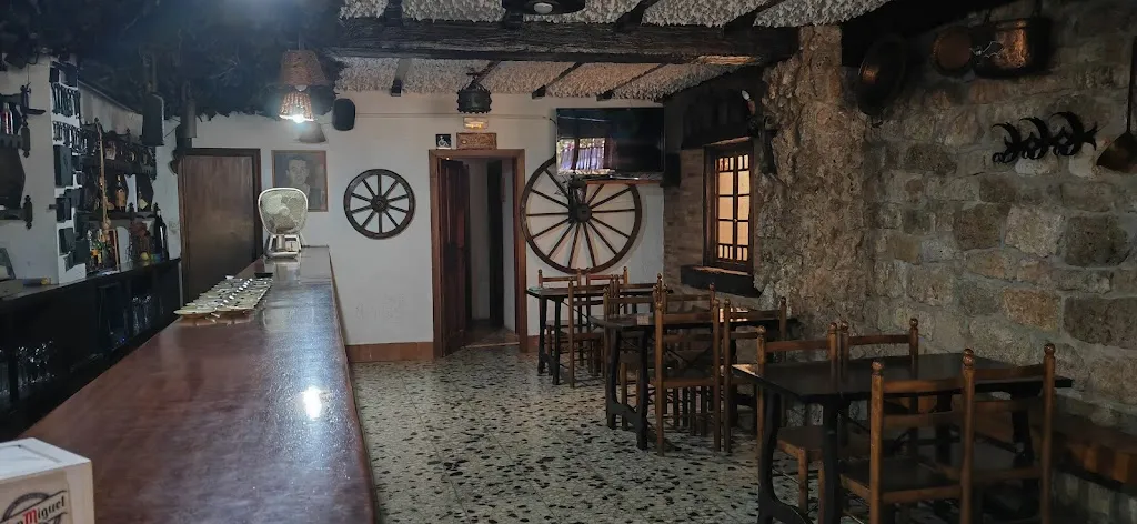 Mesón del Pisuerga_Castrillo de Riopisuerga_slider_image_1