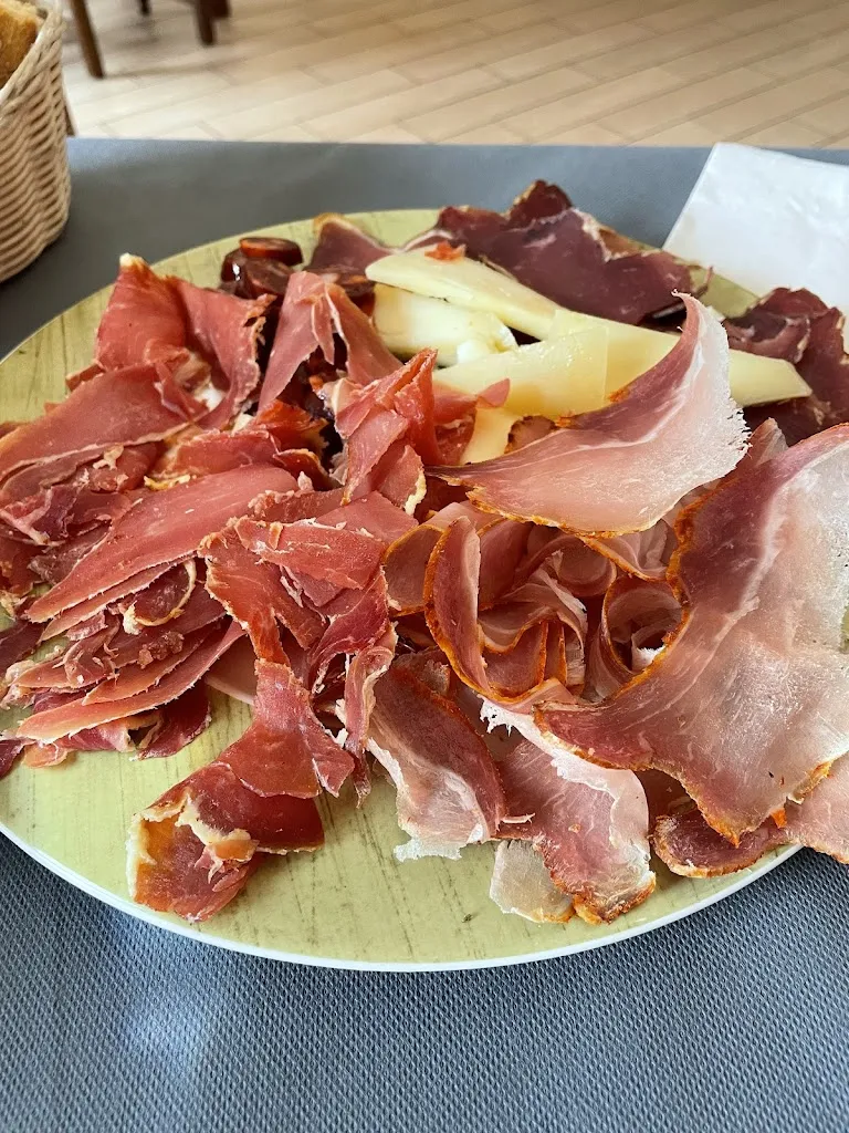 Restaurante La Cueva De Ra_Castrillo de Riopisuerga_slider_image_3