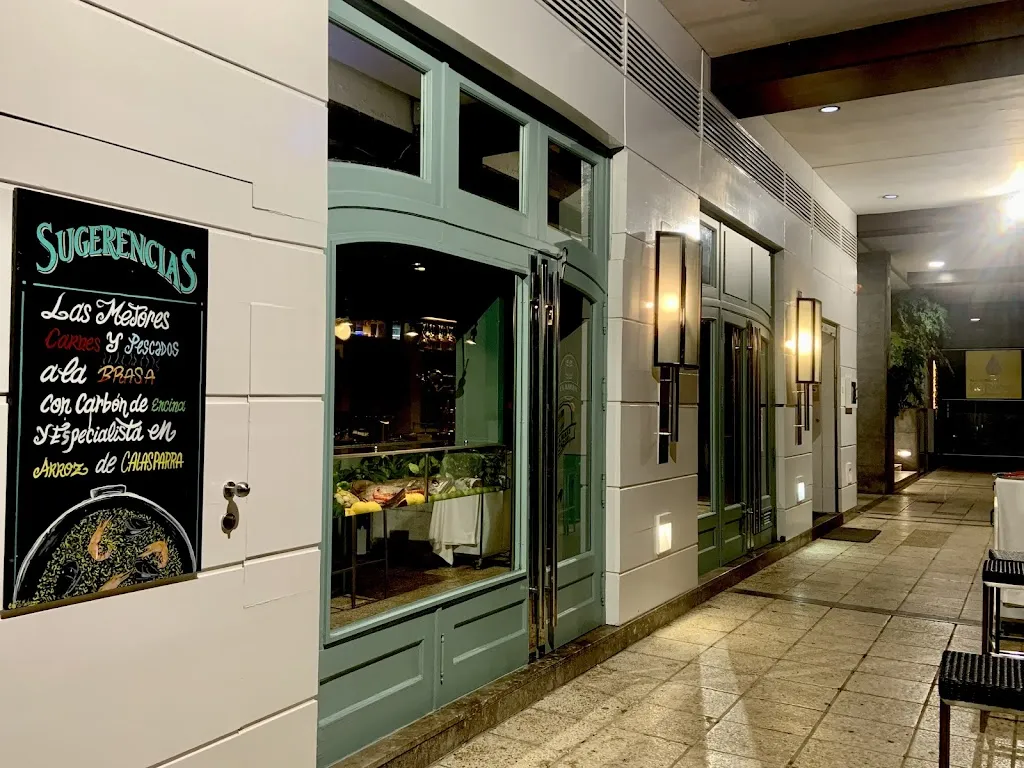 Moade Khan_El Barril de Orense_Castrillo de Riopisuerga_review