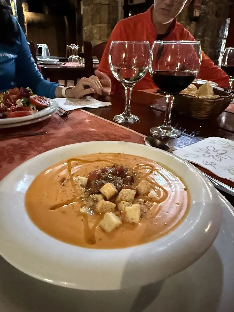 Epic Wyn_Restaurante Casa Cordón_Castellanos de Castro_review