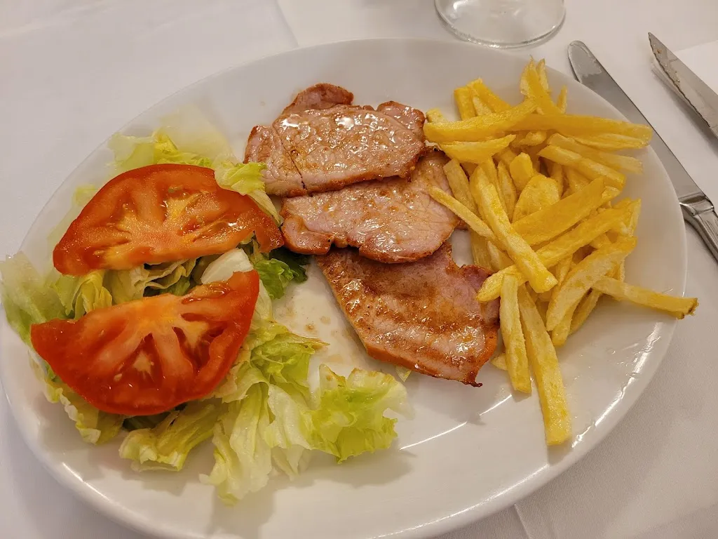 A.J LEE_El Mesón de Castrojeriz_Castellanos de Castro_review