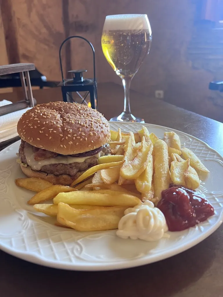 Michele deVries_La Taberna_Castellanos de Castro_recensione