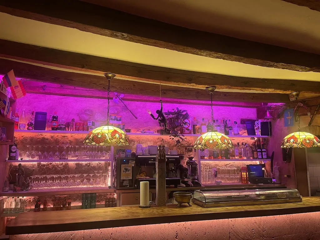 La Taberna restaurant in Castellanos de Castro