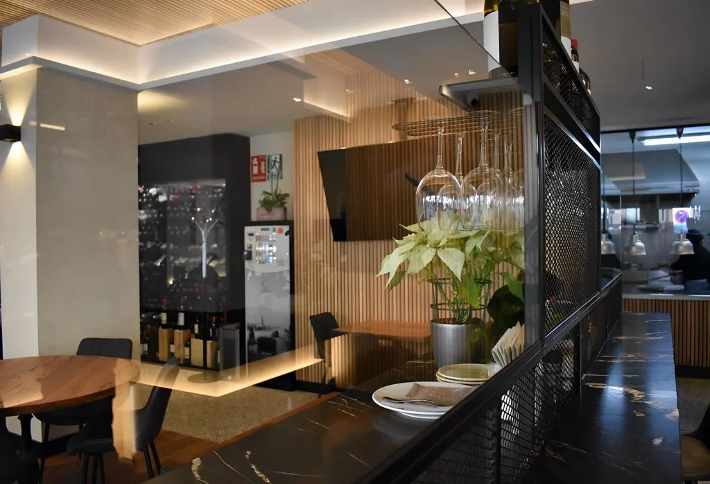 Los Castaños restaurant in Castellanos de Castro