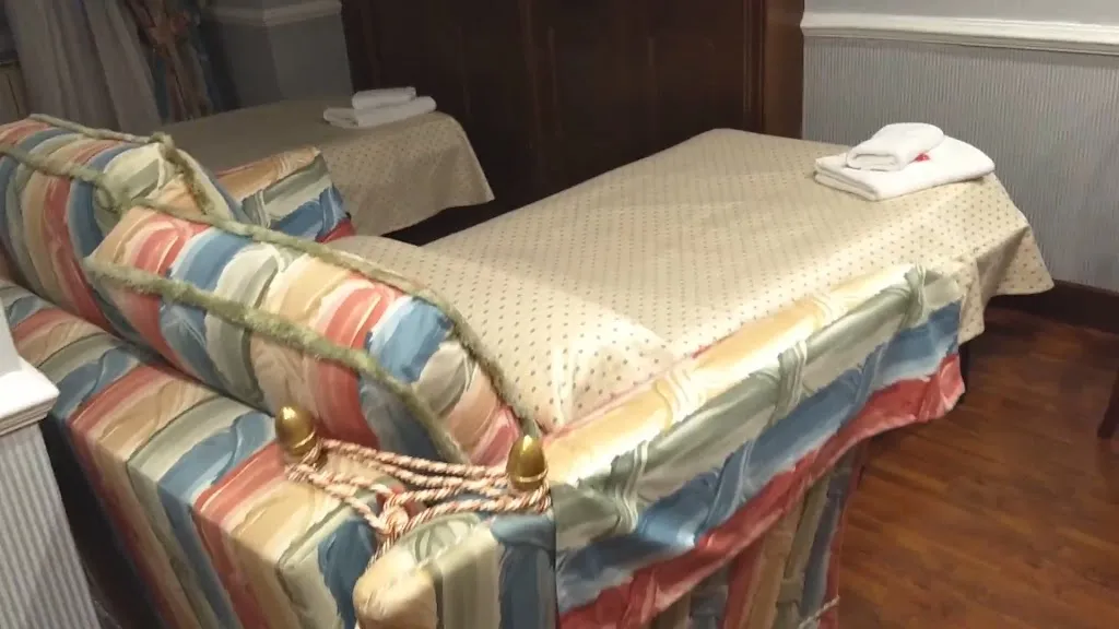 Hotel María Luisa restaurant in Cavia