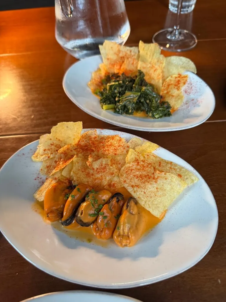 Georgia Pearson-Bourke_Abastos 2.0_Santiago de Compostela_review