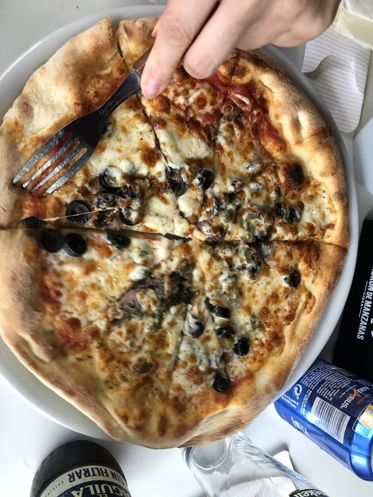 Menu_Pizzería L'Archetto_Cabezón de la Sierra_image_9