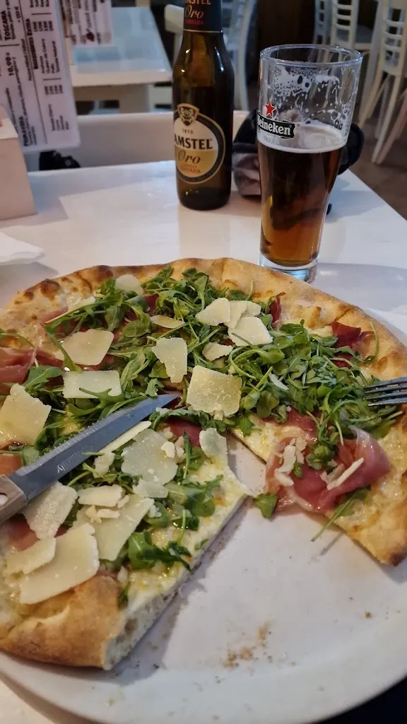 Messias Duarte_Pizzería L'Archetto_Cabezón de la Sierra_review