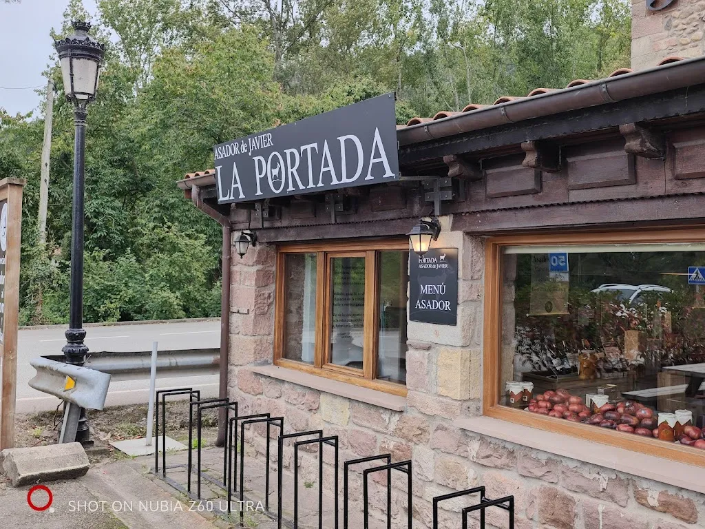 La Portada Asador De Javier_Cabezón de la Sierra_slider_image_1