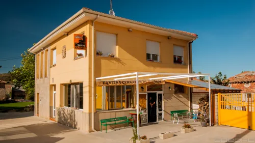 Cantina restaurant in Cerratón de Juarros