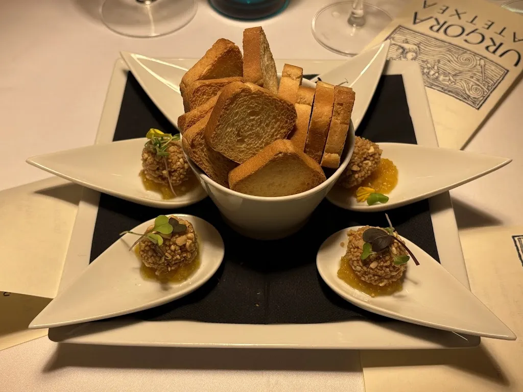 Iñaki Larrea_Restaurante Urgora_Condado de Treviño_review