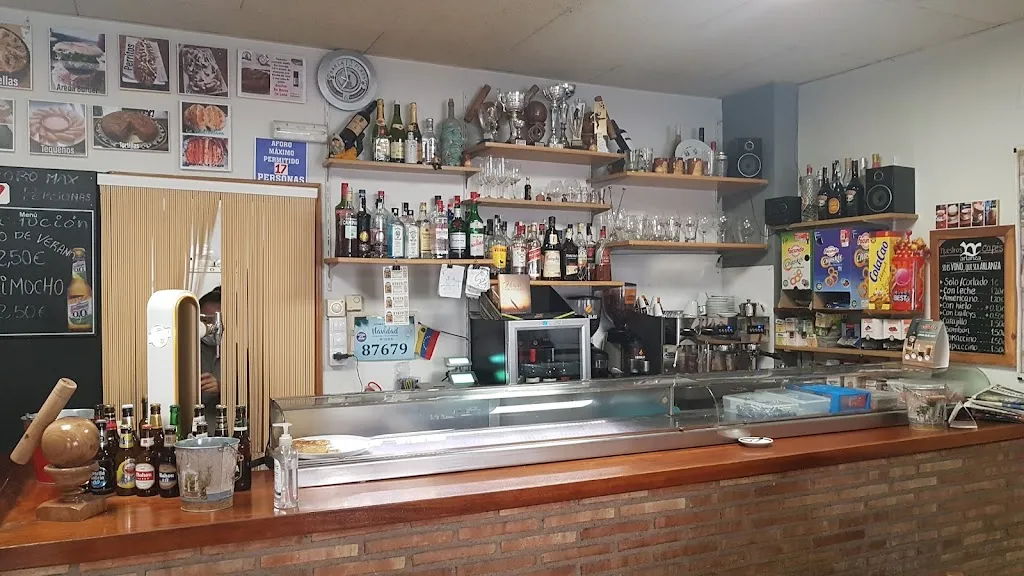 Bar la plaza_Cubillo del Campo_slider_image_1