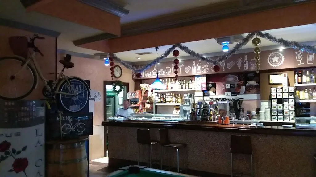 Pub la Cava de Roa SL_Cueva de Roa La_slider_image_3