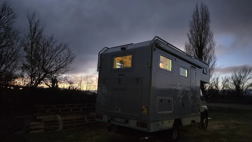 Carsten R. Hoenig_Área de Autocaravanas de Cubo de Bureba_Cubo de Bureba_review