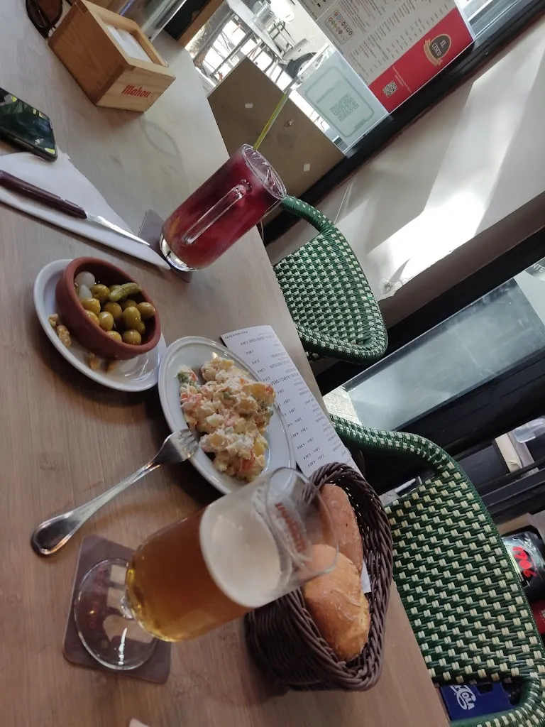 Menu_Bar restaurante El Cinco_Encío_immagine_9