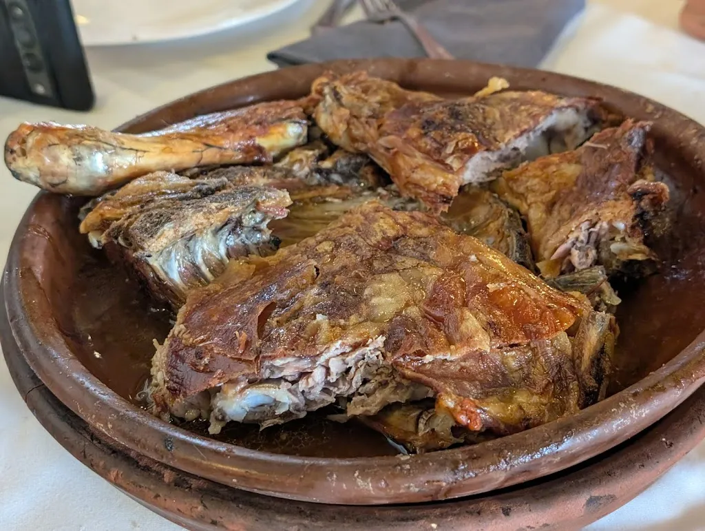 Asador Casa Brigante_Fontioso_slider_image_3