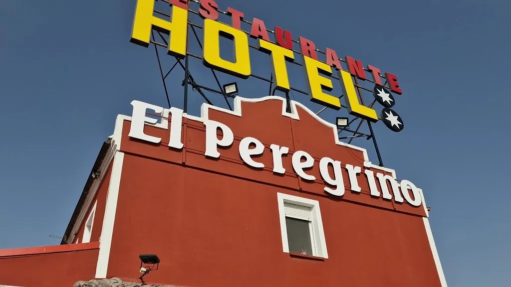 Hotel Restaurante El Peregrinio_Estépar_slider_image_2