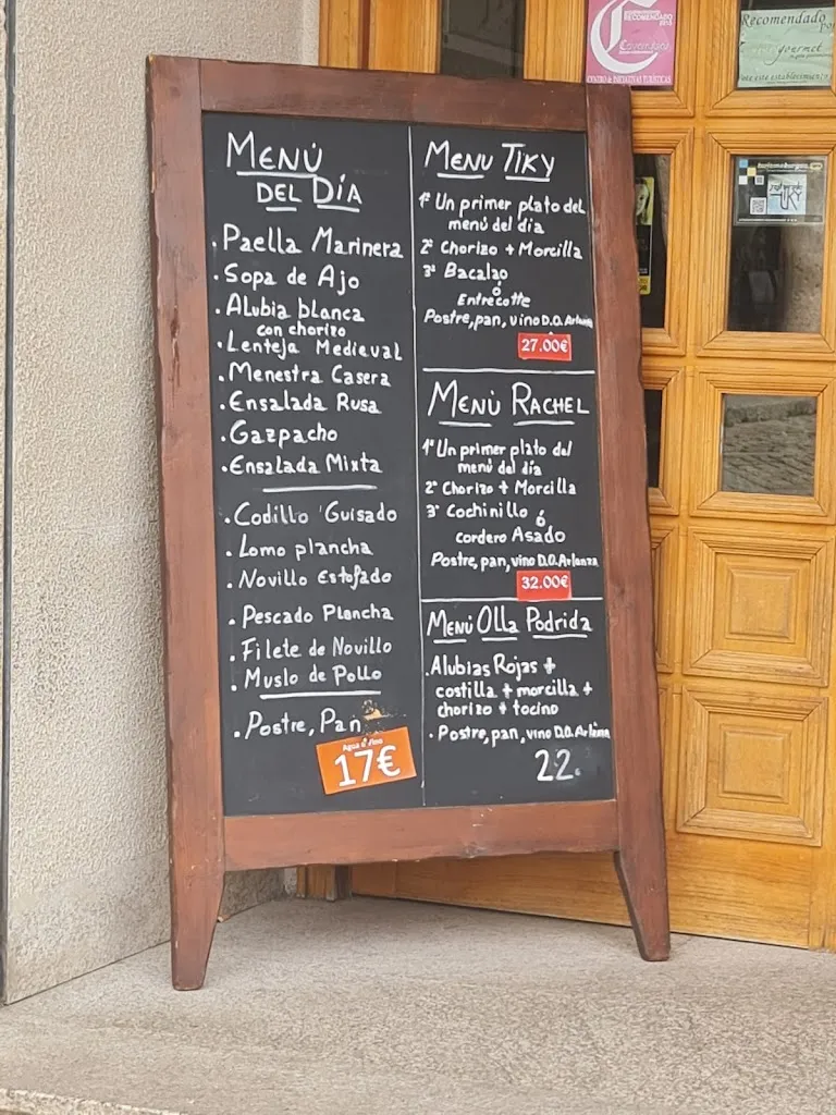 Menü_Restaurante Tiky_Covarrubias_Bild_1