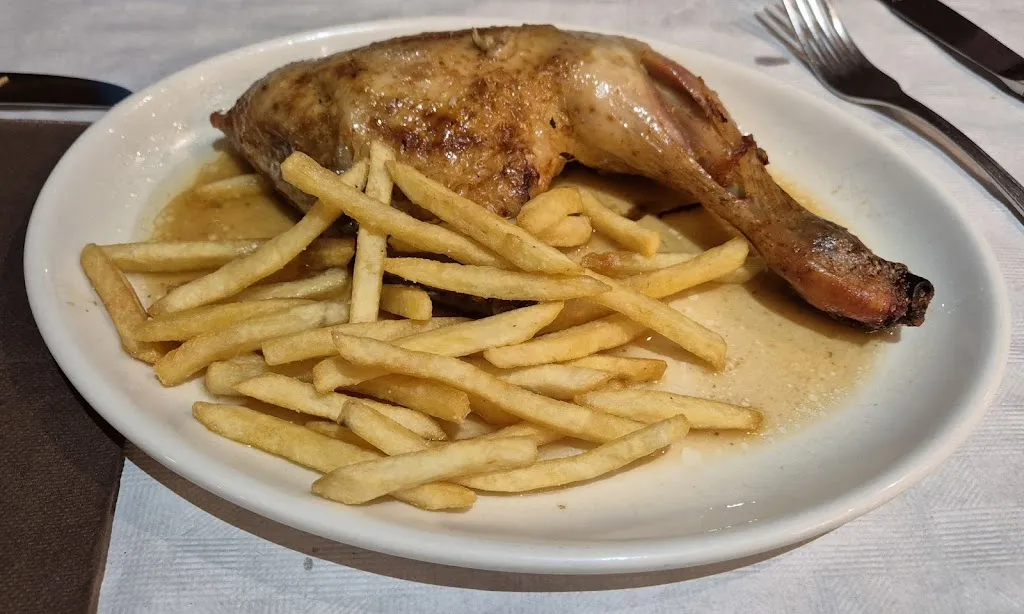 Restaurante Tiky_Covarrubias_slider_image_2