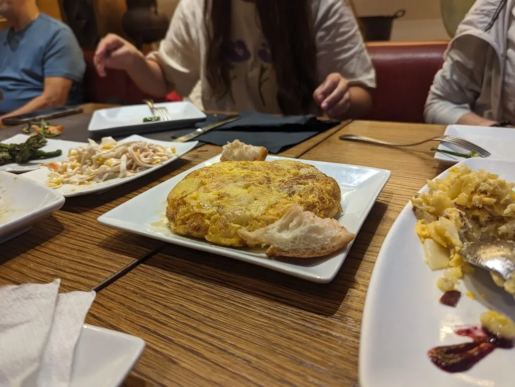 Menu_Tapas Petiscos Do Cardeal_Santiago de Compostela_image_7