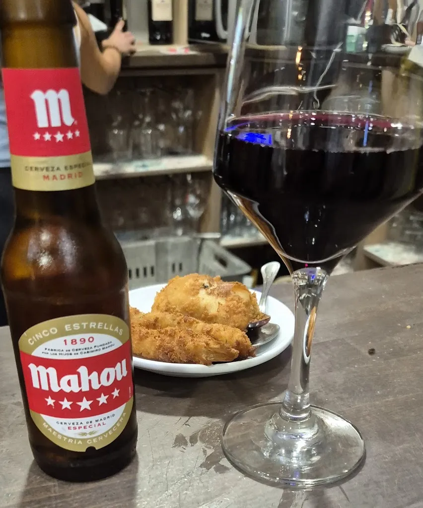 Alberto Sanz Angon_El Pozo de Fernán González_Covarrubias_review