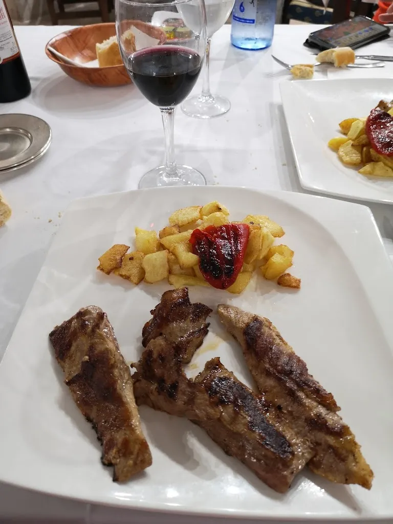 Nuevo Arlanza Restaurante restaurant in Covarrubias