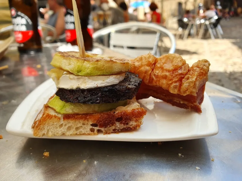 Menu_La Roca_Frías_image_3