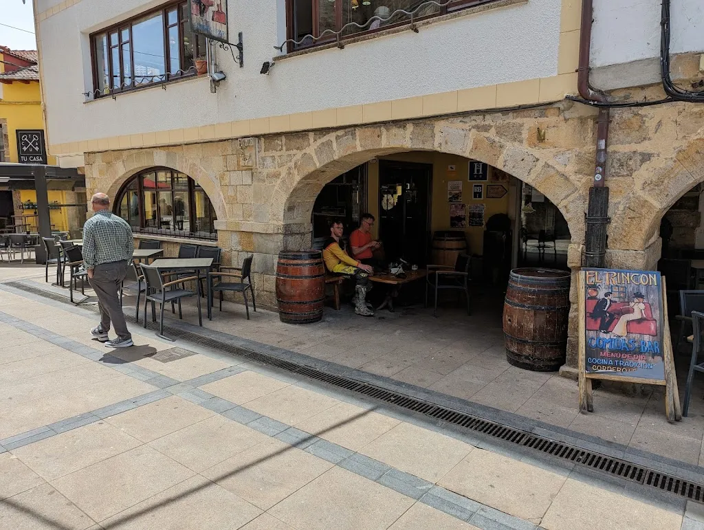 Humphrey F_EL RINCON ESPINOSA_Espinosa de los Monteros_recensione