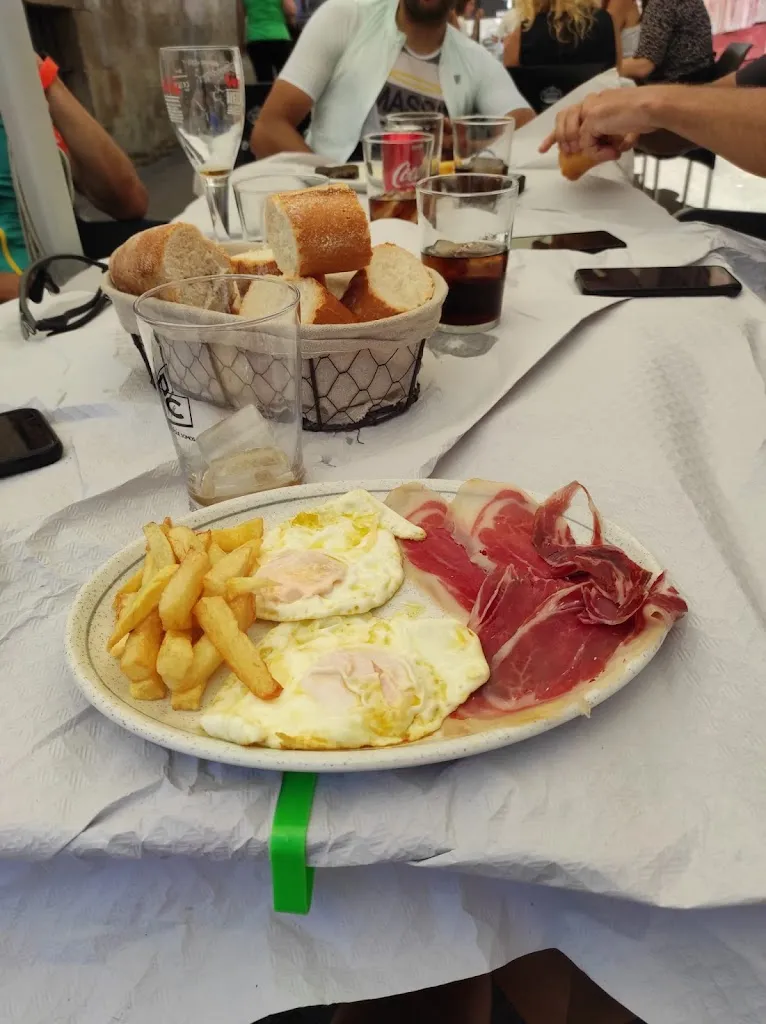 Menu_Bar Ultramarinos El Olmo_Espinosa de los Monteros_image_7