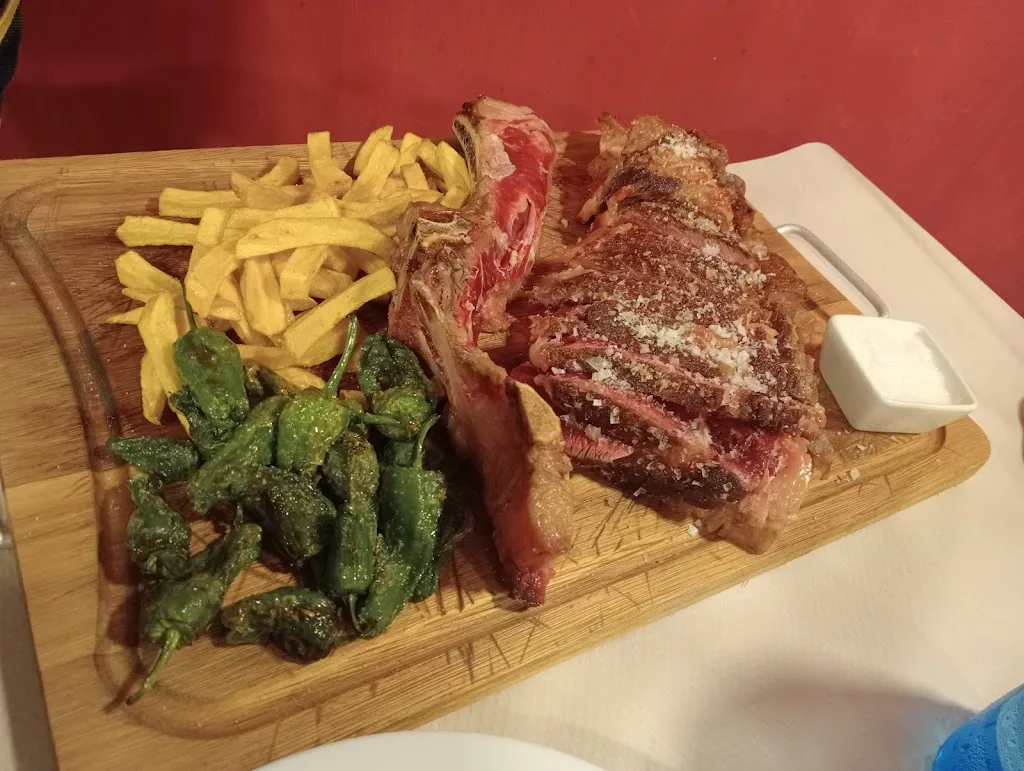 Jacob Roig Broch_Bar Restaurante La Unión_Espinosa de los Monteros_review