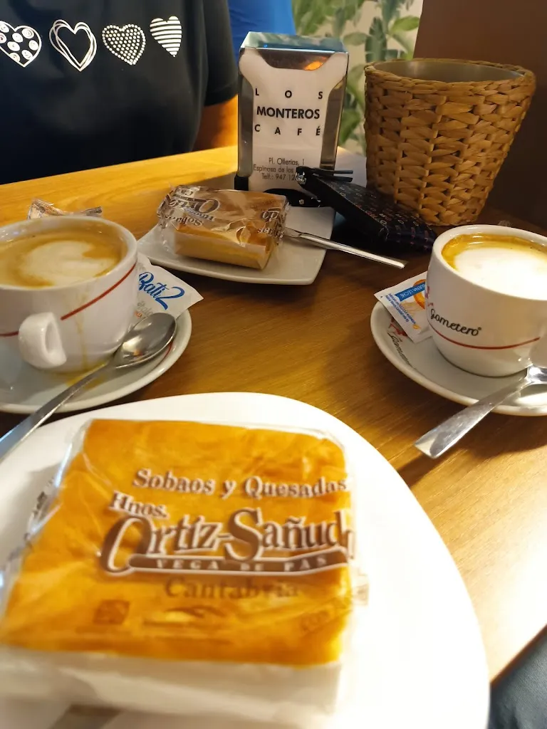 José M. Hdez._Café Los Monteros_Espinosa de los Monteros_review