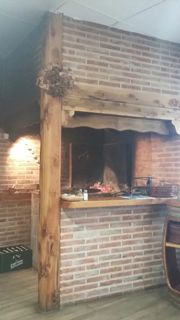 Maria Luisa Casado Lopez_Hostal-Restaurante El Chato_Hontoria de Valdearados_review