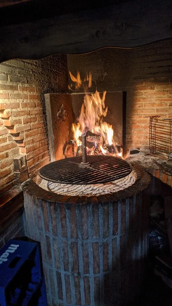 Hostal-Restaurante El Chato_Hontoria de Valdearados_slider_image_3