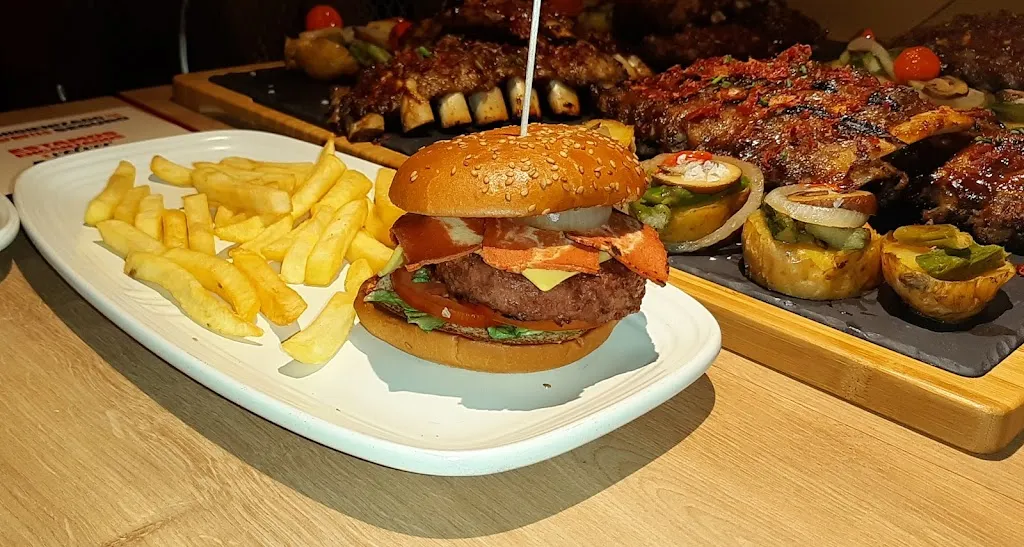 Menu_Foster's Hollywood_Horra La_image_8