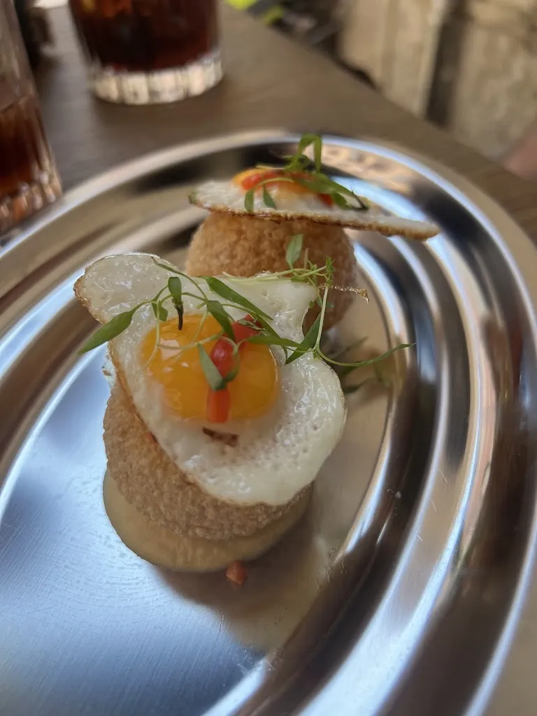 Carmen Sáez_binilo_Ibrillos_review