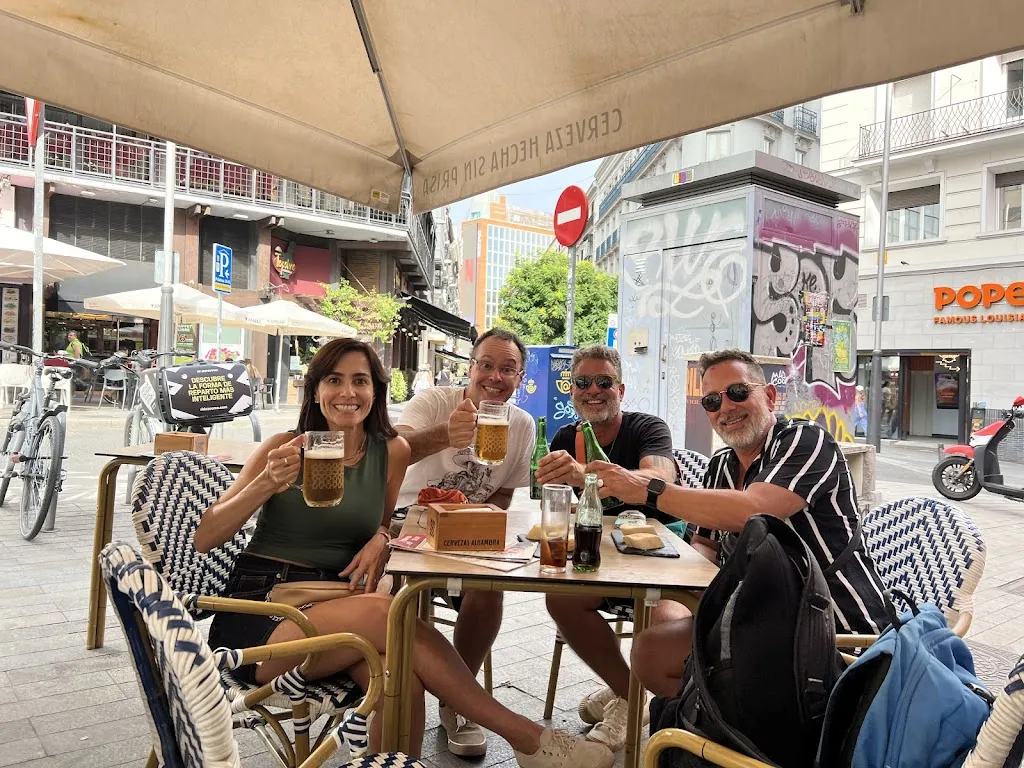 Guilherme Colugnatti_La Terraza de Madriz_Hurones_review