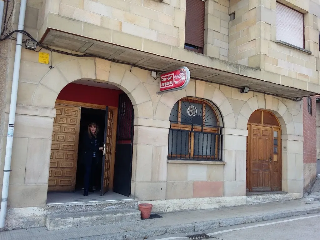 Leone Bar Baryloche ristorante a Hontoria del Pinar