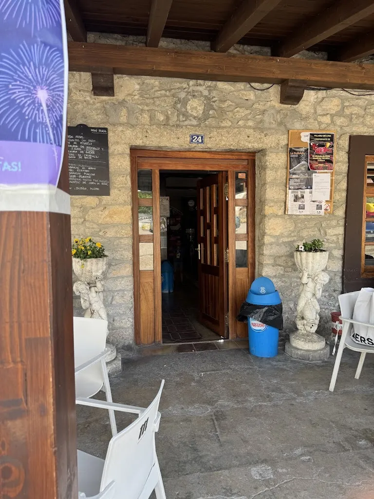 PeMa Sa_Restaurante Moreno_Junta de Traslaloma_review