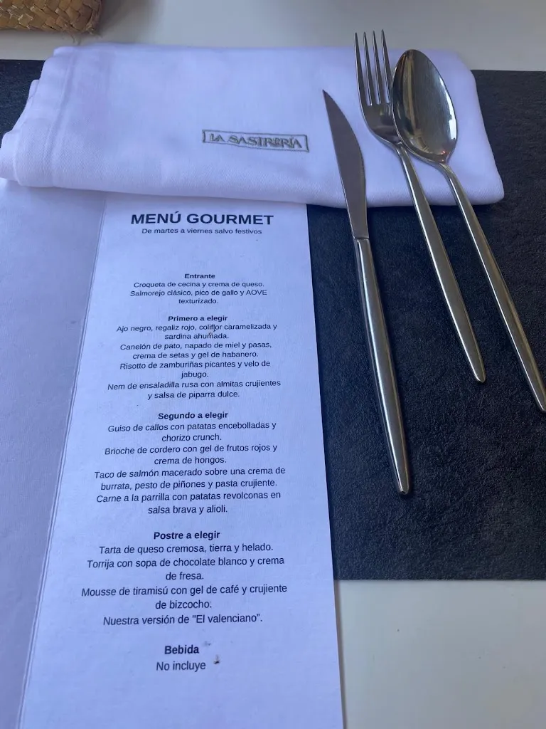 Menu_Restaurante La Sastrería_Jaramillo Quemado_immagine_3